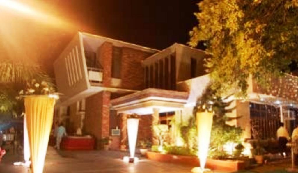 Hotel Kings Retreat Patiala Exterior photo